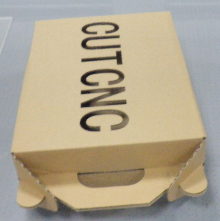 瓦楞紙切割打樣機(jī)