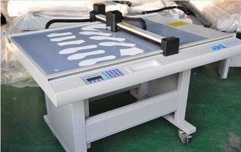 鞋樣放版切割機